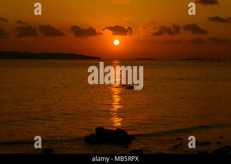 Malerische natürlich der goldene Stunden Sonnenuntergang Stockfoto
