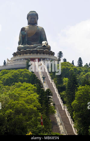 Big Buddha Statue im Kloster Po Lin, Lantau Island, Hong Kong. Stockfoto