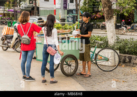 Straßenhändler in Da Nang Vietnam Stockfoto