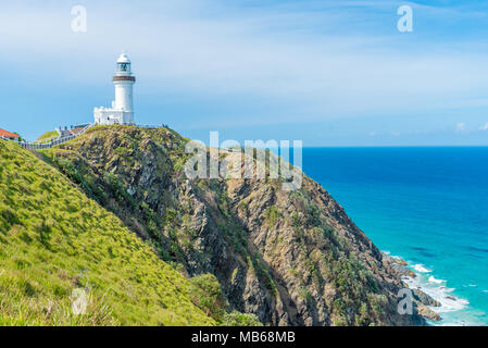 Byron Bay, NSW, Australien - 3. Januar 2018: Meerblick über Leuchtturm Cape Byron, dem östlichsten Punkt auf dem australischen Festland in Byron Bay, Au Stockfoto