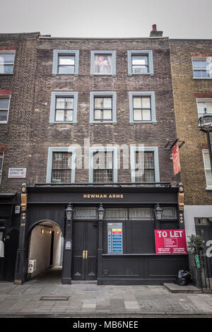 Die ehemalige Newman Arme, Public House auf Rathbone Street, Westminster, London Stockfoto