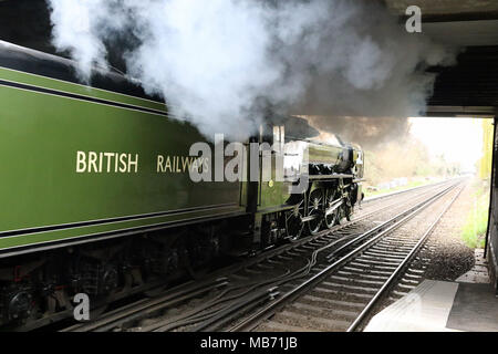 England, UK. 7. April 2018. 60163 Tornado ist eine Hauptstrecke kohlegefeuerte Dampflok in Darlington, England im Jahr 2008 erbaut. Tornado war die erste Lokomotive in Großbritannien, die seit Evening Star, die letzte Dampflokomotive durch den britischen Eisenbahnen im Jahre 1960 gebaut. Es ist das einzige Beispiel einer Pfeffer Klasse A1 Lokomotive in Existenz, die Gesamtheit der ursprünglichen Charge ohne Konservierung verschrottet wurde. Namensgeber der Lokomotive ist der Panavia Tornado, ein Kampfflugzeug, das von der Royal Air Force geflogen. Credit: Rich Gold/Alamy leben Nachrichten Stockfoto