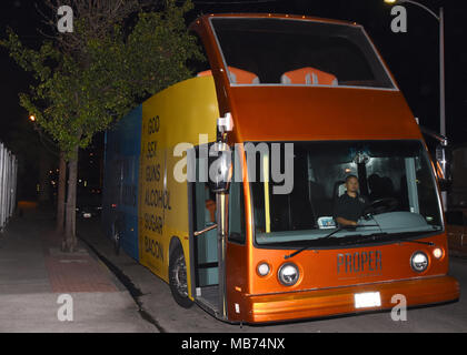 Los Angeles, USA. 06 Apr, 2018. Atmosphäre der 30 Sekunden zum Mars "Mars über Amerika Tour" im Museum von Amerika Pop-Up-Release Party für die 'America' Album bei Hubble Studios am 6. April in Los Angeles, Kalifornien 2018. Credit: Foto Access/Alamy leben Nachrichten Stockfoto