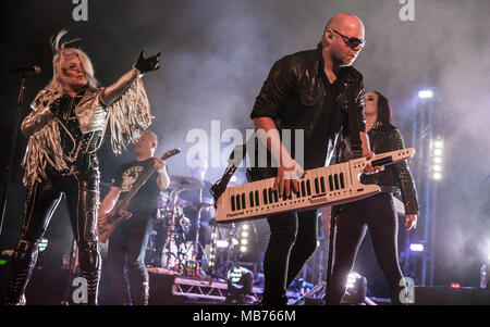 Bournemouth, Großbritannien, 7. April 2018. Kim Wilde im Pavillon, Bournemouth. Credit: Charlie Raven/Alamy leben Nachrichten Stockfoto