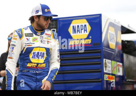 Ft. Worth, Texas, USA. 6 Apr, 2018. April 06, 2018 - Ft. Worth, Texas, USA: Chase Elliott (9) wartet auf die O'Reilly Auto Parts 500 an der Texas Motor Speedway zu qualifizieren in Ft. Worth, Texas. Credit: Stephen A. Arce Asp Inc/ASP/ZUMA Draht/Alamy leben Nachrichten Stockfoto