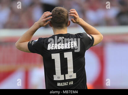 Köln, Deutschland, 7. April 2018, Bundesliga Spieltag 29, 1. FC Koeln vs 1. FSV Mainz 05: Emil Berggreen (Mainz). Credit: Jürgen Schwarz/Alamy leben Nachrichten Stockfoto