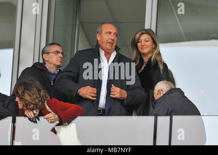 Turin, Italien. 8 Apr, 2018. Giampiero Ventura während der Serie ein Fußballspiel zwischen Torino FC Internazionale Milano im Stadio Grande Torino am 8. April, 2018 in Turin, Italien. Quelle: FABIO UDINE/Alamy leben Nachrichten Stockfoto