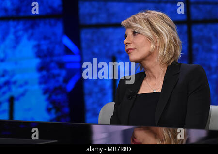 Mailand, Maria De Filippi, Journalist und Host, zu Gast bei der Fernsehsendung Che Tempo che fa. 08/04/2018, Mailand, Italien Stockfoto