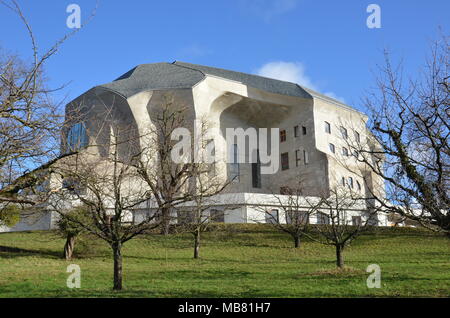 Das Goetheanum, Dornach, in der Nähe von Basel, Schweiz, Januar 2018. Von Rudolf Steiner entwickelt und ist das Zentrum für die anthroposophische Bewegung. Stockfoto