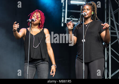 Die deutschen Reggae Musiker Gentleman und den jamaikanischen Reggae Musiker Ky-Mani Marley, Sohn von Bob Marley live auf der 27 Heitere Stockfoto