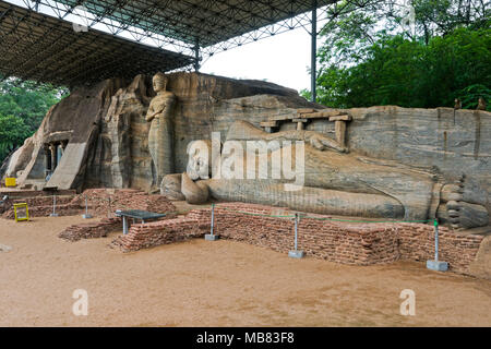 Horizontale Ansicht der Gal Viharaya in Polonnaruwa, Sri Lanka. Stockfoto