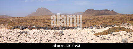 Trockene Landschaft von Sao Vicente, einer der Kapverdischen Inseln Stockfoto