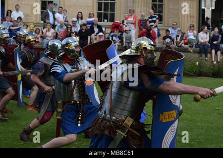 Römische Legionen das Setzen auf eine Anzeige an eboracum Festival von York Stockfoto