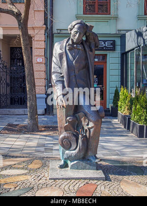 BRATISLAVA, Slowakei - 2. APRIL 2018: Hans Christian Andersen Statue von Stefan Svetko Stockfoto