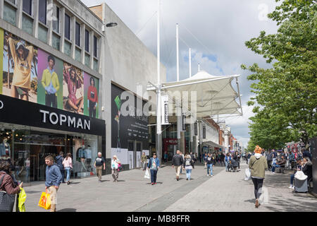 Eingang WestQuay Einkaufszentrum, über Bar Street, Southampton, Hampshire, England, Vereinigtes Königreich Stockfoto