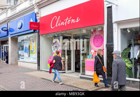 Clintons card Shop in Eastbourne Langley Road Fußgängerzone im Zentrum der Stadt Stockfoto