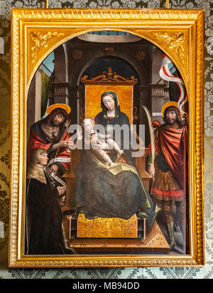 Italien Piemont Turin Polo Reale - Palazzo Reale - Königspalast - Schlafzimmer von Carlo Alberto - Madonna mit Kind, St. Johannes der Täufer, St. Nazarus und ein eifriger Anhänger thront Stockfoto