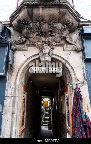 Detail in der Nähe von Paisley Dekoration auf der Royal Mile in der Altstadt von Edinburgh, Schottland, Vereinigtes Königreich Stockfoto