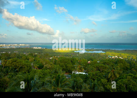 Überblick über San Andres Island und das Meer der sieben Farben, Kolumbien, Südamerika Stockfoto