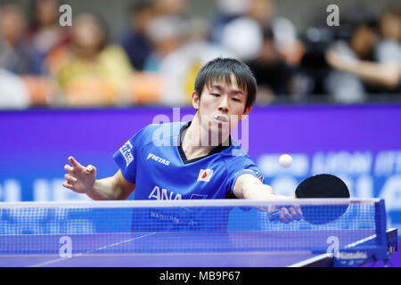 Kouki Niwa (JPN), 8. APRIL 2018 - Tischtennis: 31 LION ITTF ATTU Cup Yokohama 2018 Herren Einzel Platz 5 Match an der Yokohama kulturellen Gymnasium, Kanagawa, Japan. (Foto von LBA SPORT) Stockfoto