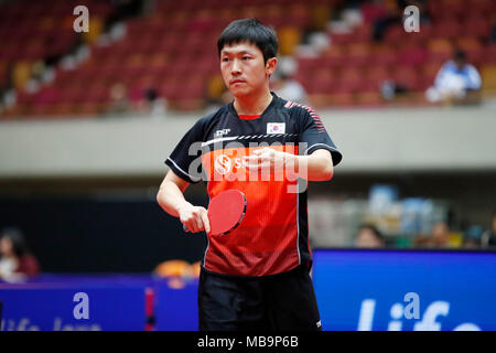 Jeong Sangeun (KOR), 8. APRIL 2018 - Tischtennis: 31 LION ITTF ATTU Cup Yokohama 2018 Herren Einzel Platz 3 Match an der Yokohama kulturellen Gymnasium, Kanagawa, Japan. (Foto von LBA SPORT) Stockfoto