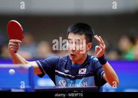 Lee Sangsu (KOR), 8. APRIL 2018 - Tischtennis: 31 LION ITTF ATTU Cup Yokohama 2018 Herren Einzel Platz 3 Match an der Yokohama kulturellen Gymnasium, Kanagawa, Japan. (Foto von LBA SPORT) Stockfoto