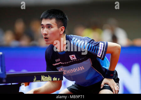 Lee Sangsu (KOR), 8. APRIL 2018 - Tischtennis: 31 LION ITTF ATTU Cup Yokohama 2018 Herren Einzel Platz 3 Match an der Yokohama kulturellen Gymnasium, Kanagawa, Japan. (Foto von LBA SPORT) Stockfoto