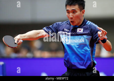 Lee Sangsu (KOR), 8. APRIL 2018 - Tischtennis: 31 LION ITTF ATTU Cup Yokohama 2018 Herren Einzel Platz 3 Match an der Yokohama kulturellen Gymnasium, Kanagawa, Japan. (Foto von LBA SPORT) Stockfoto