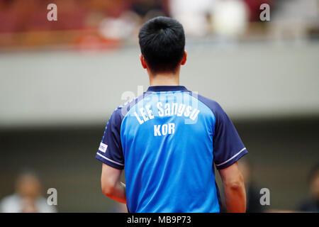 Lee Sangsu (KOR), 8. APRIL 2018 - Tischtennis: 31 LION ITTF ATTU Cup Yokohama 2018 Herren Einzel Platz 3 Match an der Yokohama kulturellen Gymnasium, Kanagawa, Japan. (Foto von LBA SPORT) Stockfoto