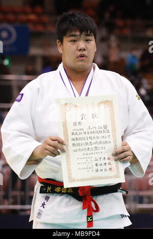 Fukuoka, Japan. 8 Apr, 2018. Yusei Ogawa Judo: All Japan ausgewählte Judo's Meisterschaften Männer 100 kg Preisverleihung Match in Fukuoka, Japan. Credit: Sho Tamura/LBA SPORT/Alamy leben Nachrichten Stockfoto