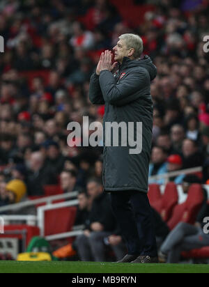 London, Großbritannien. 8 Apr, 2018. Arsenal manager Arsene Wenger während der Premier League Spiel zwischen Arsenal und Southampton im Emirates Stadium am 8. April 2018 in London, England. Redaktionelle Verwendung. (Foto durch Arron Gent/phcimages.com) Credit: PHC Images/Alamy leben Nachrichten Stockfoto