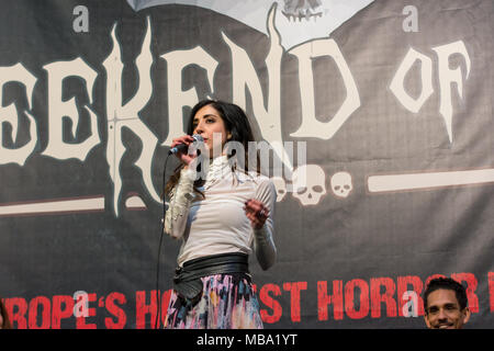 DORTMUND, Deutschland - 8 April: Schauspielerin Dana DeLorenzo (Ash vs Evil Dead) am Wochenende in der Hölle, einem Zweitägigen (April 7-8 2018) Horror-themed Fan Convention. Quelle: Markus Wissmann/Alamy leben Nachrichten Stockfoto