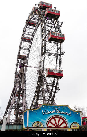 Das Wiener Riesenrad Riesenrad, Prater, Bewölkter Tag Stockfoto