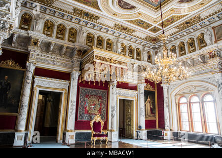 Schwerin, Deutschland. Der Großherzog Thron (Thronsaal) im Schweriner Schloss Palast (Schweriner Schloss). Ein Weltkulturerbe in Mecklenburg-Vorpommern Stockfoto