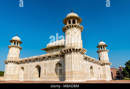 Grabmal des Itimad-Ud-Daulah in Agra, Indien Stockfoto
