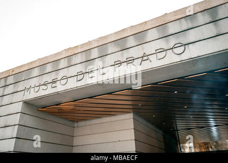 Madrid, Spanien, Februar 2010: moderne Eingang des Prado in Madrid, Spanien Stockfoto