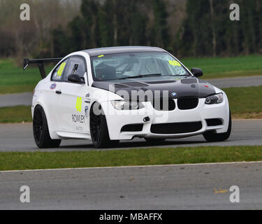 Snetterton Rennstrecke, Snetterton, Norfolk, England, Samstag, 7. April 2018. Jasver Sapra, BMW M3 E92, in der Classic Sports Car Club, CSCC Stockfoto