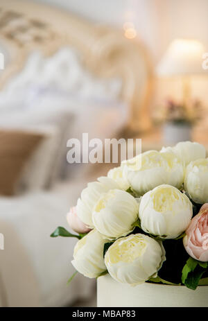 Hochzeit Blumen, Brautstrauß in Weiß Klassische Schlafzimmer Stockfoto