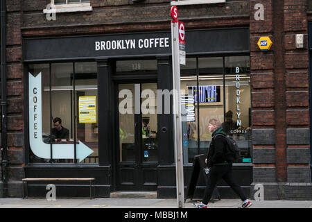 Brooklyn Kaffee Cafe, Commercial Street, Shoreditch, London. Stockfoto