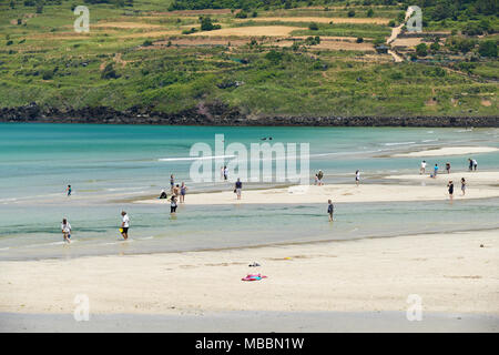 Jeju, Korea - 22. Mai 2017: Hamdeok Strand in Jeju Island, Korea. Der Strand ist bekannt für seine sauberen und Smaragd - blaues Wasser und weißem Sand. Stockfoto