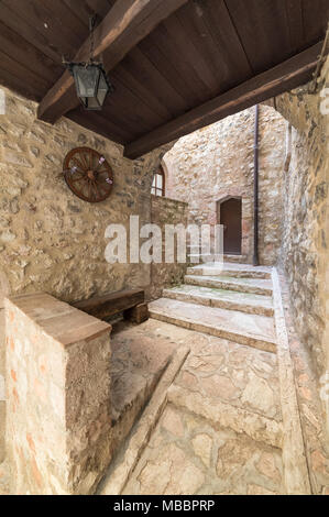 Vallo di Nera (Italien) - Eine sehr kleine und wunderbare mittelalterliche Stadt in der Provinz von Perugia, Umbrien, wählt eine der schönsten Dorf in Italien Stockfoto