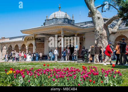 Istanbul, Türkei, 12. April 2007: Eingang der Topkapi Palast Stockfoto