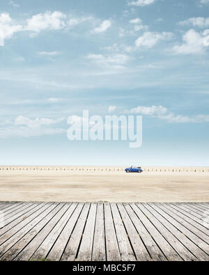 Blau VW Käfer Cabrio am Strand von St. Peter-Ording, Böhler Strand, Schleswig-Holstein, Deutschland Stockfoto