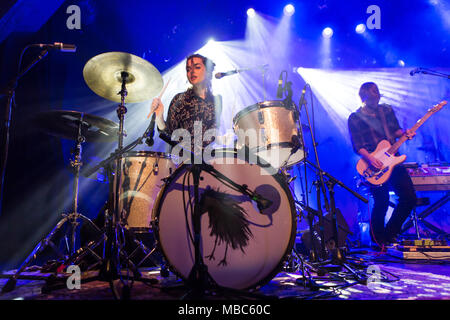 Schweiz, italienischer Musiker Duo Mir und Marie mit Maria de Val und Roland Firma Scandella Live at Schüür Luzern, Schweiz Stockfoto