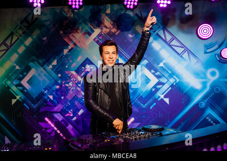 Amsterdam, Niederlande - März 2017: Wachsfigur des Niederländischen DJ, Produzent und Remixer Robbert van de Corput als Hardwell in Madame Tussauds Wax Museum Amsterdam, Niederlande bekannt Stockfoto