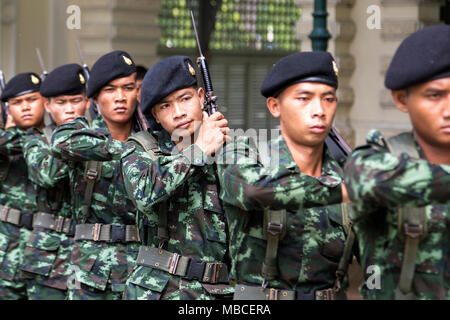 Thailändische Armee bei Bang Pa-In Palast, den Sommerpalast, Ayuttaya, Thailand Stockfoto