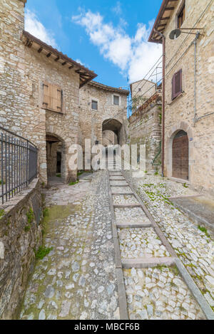 Vallo di Nera (Italien) - Eine sehr kleine und wunderbare mittelalterliche Stadt in der Provinz von Perugia, Umbrien, wählt eine der schönsten Dorf in Italien Stockfoto