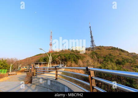 Busan, Südkorea - 27. März 2018: Landschaft von Hwangnyeongsan Berg Stockfoto