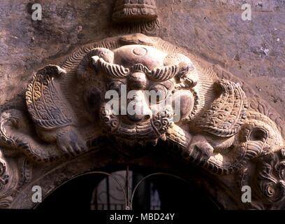 Tibetische Mythologie. Der Leiter der Kirtimukha (angesichts der Herrlichkeit), die über die Portale der Shaivite Tempel gefunden wird, vor allem in Kathmandu Stockfoto