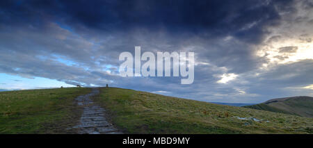 Frühling Abend Sonnenuntergang auf Mam Tor Stockfoto